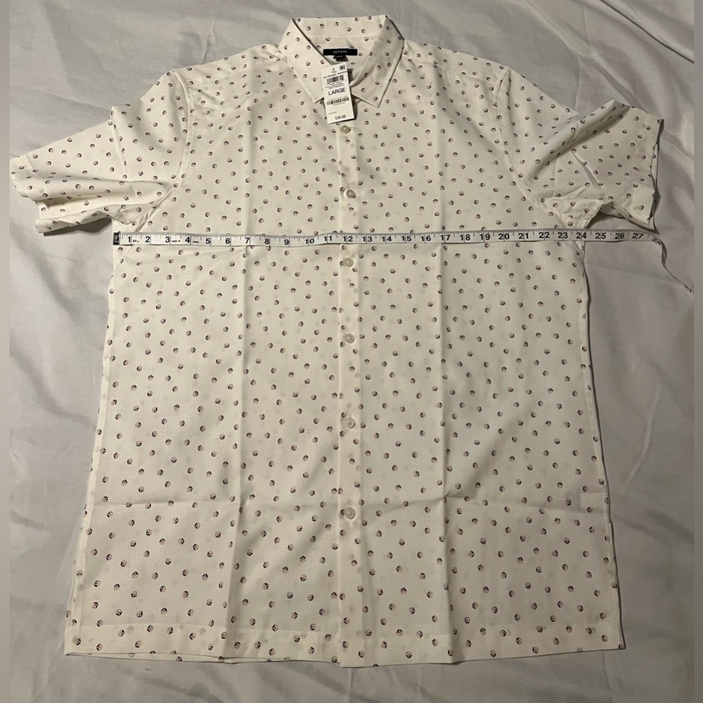Alfani button down short sleeve shirt. NWT